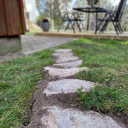 Apartament Mindre Laegenhet I En Lantlig Miljoe I Skrea Falkenberg Zewnętrze zdjęcie
