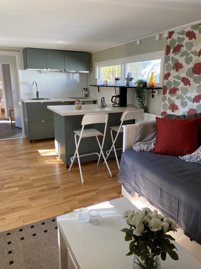 Apartament Mindre Laegenhet I En Lantlig Miljoe I Skrea Falkenberg Zewnętrze zdjęcie